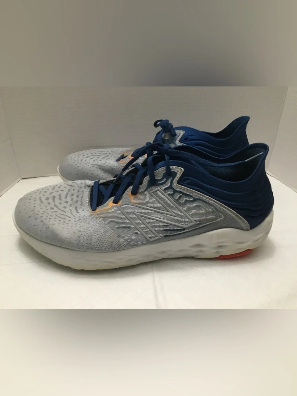 Men's New Balance Gray and Navy Performance Running Shoes size 13